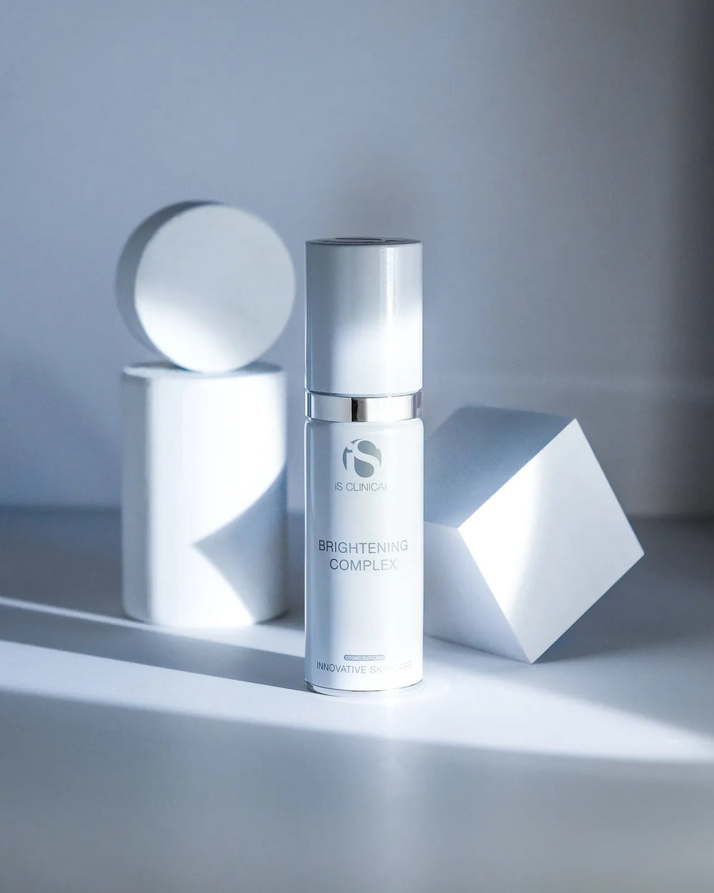 Освітлювальний комплекс iS Clinical Brightening Complex, 30 мл, фото 2
