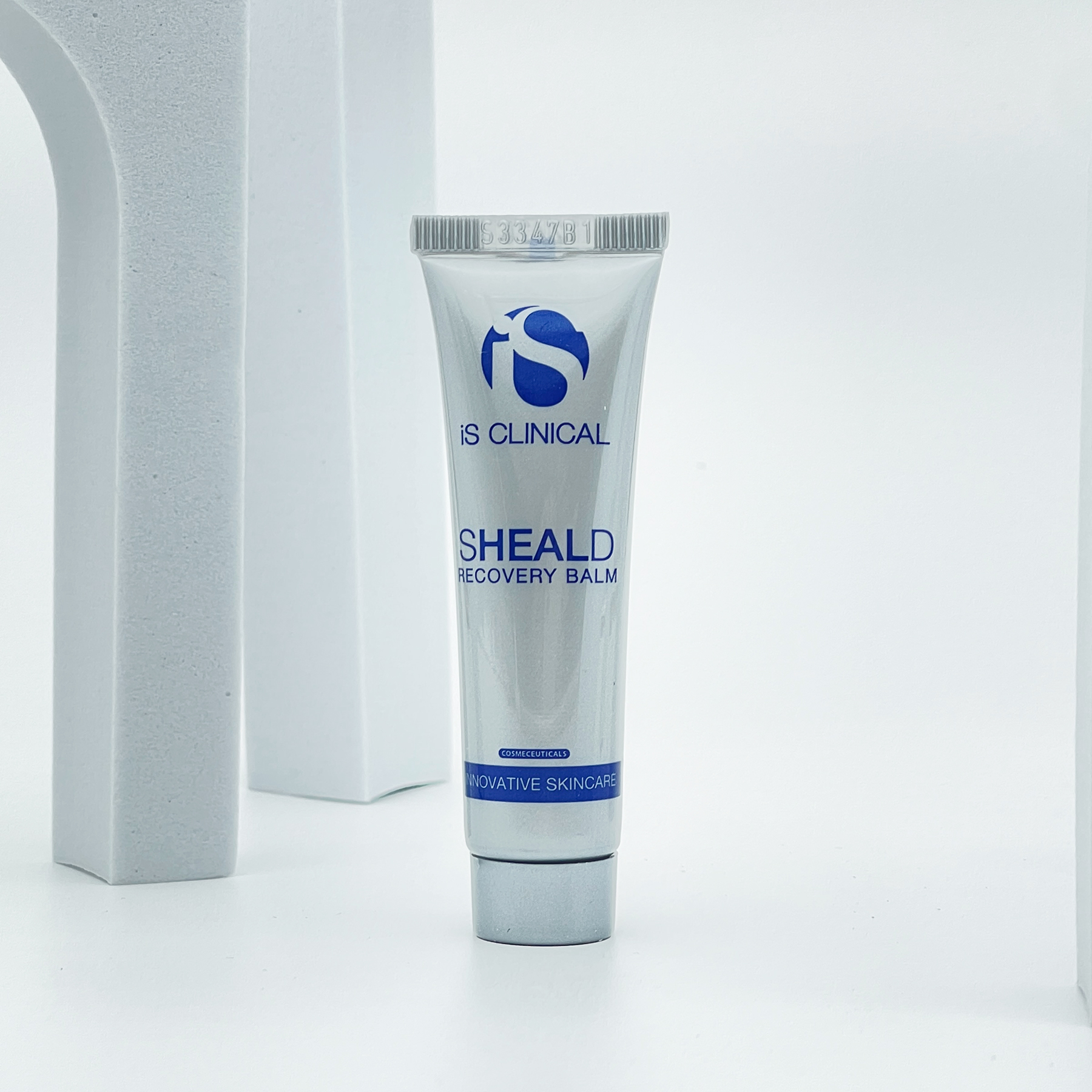 Відновлювальний бальзам IS Clinical Sheald Recovery Balm 15 г, фото 5